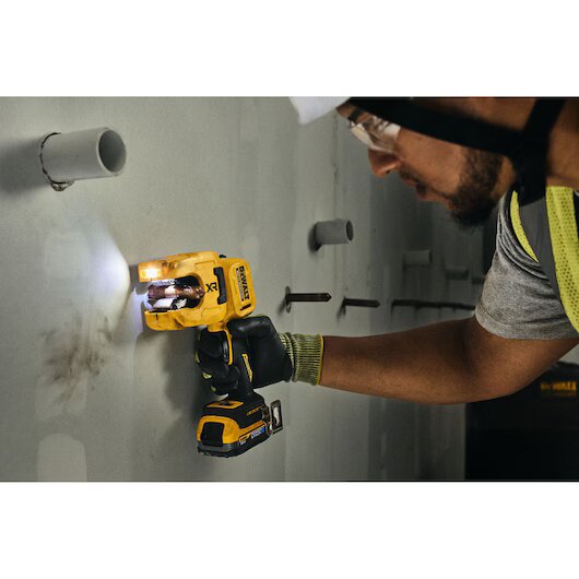 Dewalt koperbuis snijder DCE154N-XJ